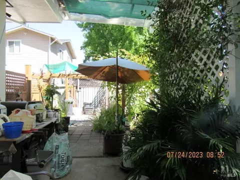737 S Oak St, Ukiah, CA 95482 photo 16