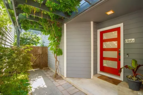 1359 Sylvan Ct, Healdsburg, CA 95448