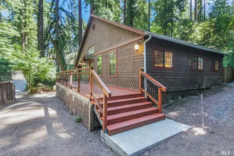 137 Madrone Ave, Camp Meeker, CA 95419