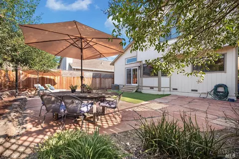 917 Bartlett Pl, Windsor, CA 95492 photo 29