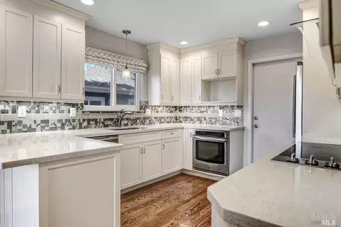 759 Ernest Dr, Sonoma, CA 95476 photo 10