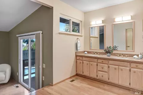 759 Ernest Dr, Sonoma, CA 95476 photo 21
