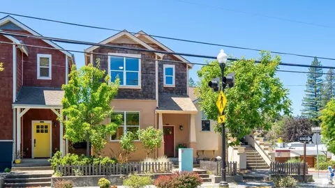 504 Petaluma Ave, Sebastopol, CA 95472