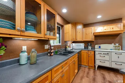 Undisclosed, Willits, CA 95490 photo 10