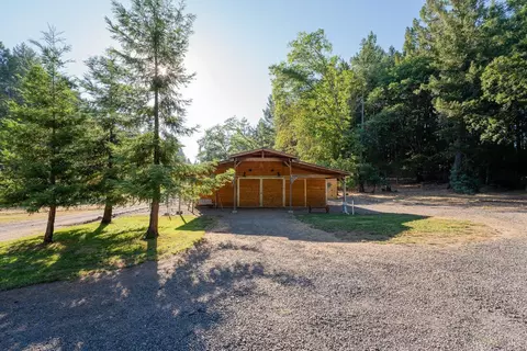 Undisclosed, Willits, CA 95490 photo 38
