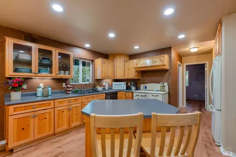 Undisclosed, Willits, CA 95490 photo 12