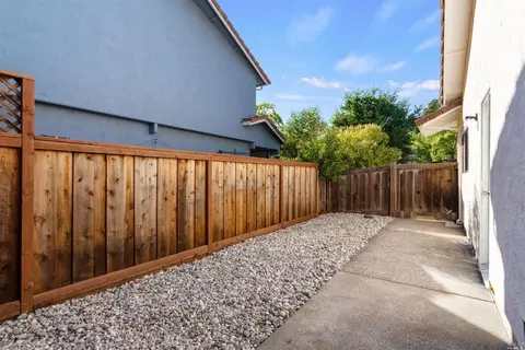 12 Reichert Ct, Novato, CA 94945 photo 25