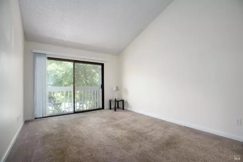 165 Oddstad Dr #60, Vallejo, CA 94589 photo 10