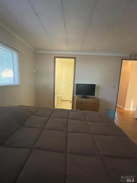 35 Constance Dr, Vallejo, CA 94590 photo 9