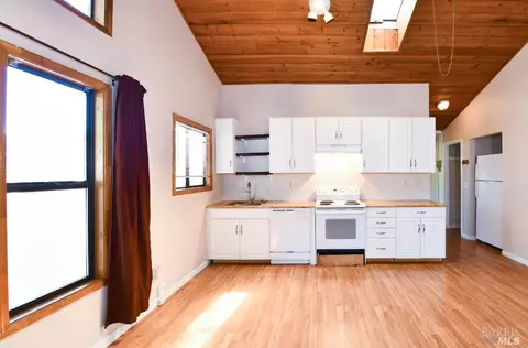 Kitchen - 17335 Vailetti Dr, Sonoma, CA 95476 photo 1 of 4