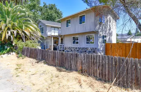 Exterior - 17335 Vailetti Dr, Sonoma, CA 95476 photo 4 of 20