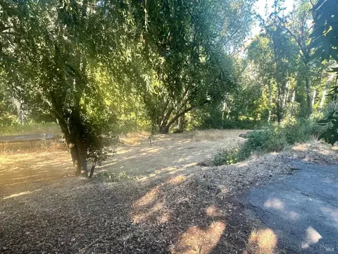 880 Exley Ln, Willits, CA 95490 photo 2