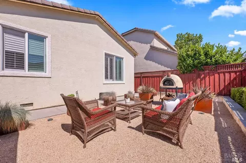 404 Bordeaux Way, Windsor, CA 95492 photo 9