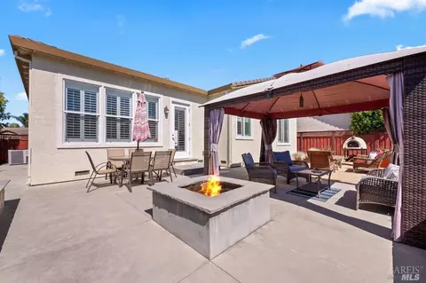 404 Bordeaux Way, Windsor, CA 95492 photo 8