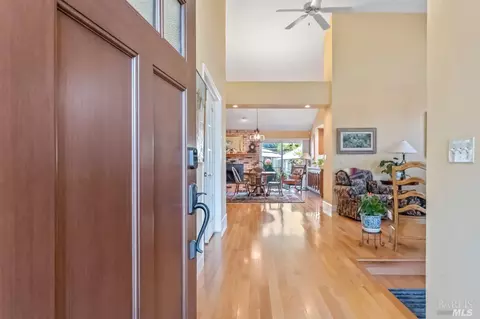 212 Chris St, Windsor, CA 95492 photo 6