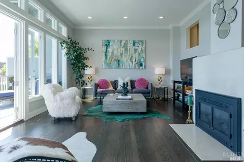 51 Filbert Ave, Sausalito, CA 94965