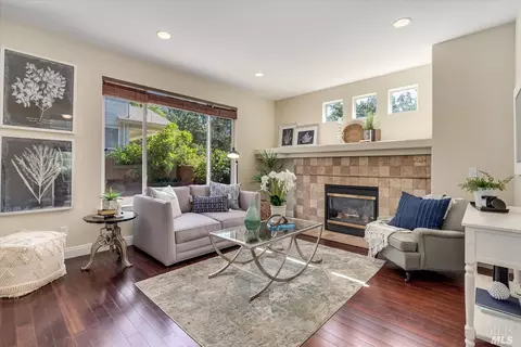 1100 Enzos Way, Windsor, CA 95492 photo 2