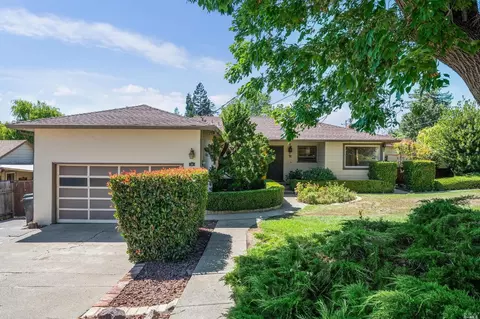 55 Rudnick Ave, Novato, CA 94945