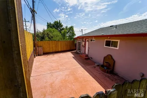 401 Clark Dr, Vallejo, CA 94591 photo 11