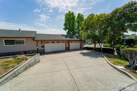 401 Clark Dr, Vallejo, CA 94591 photo 12