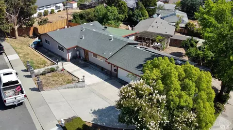 401 Clark Dr, Vallejo, CA 94591 photo 2