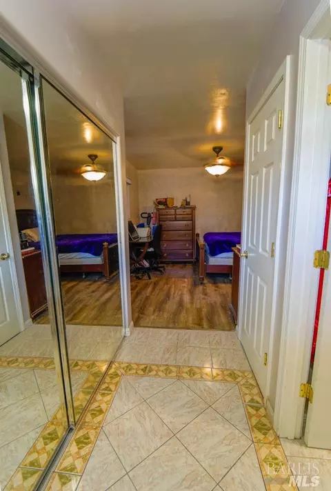 401 Clark Dr, Vallejo, CA 94591 photo 24