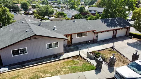 401 Clark Dr, Vallejo, CA 94591 photo 3