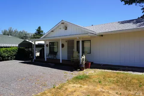 21455 Locust St, Willits, CA 95490 photo 2