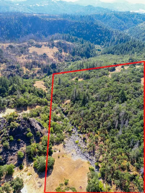 5275 First Gate Rd, Willits, CA 95490 photo 12
