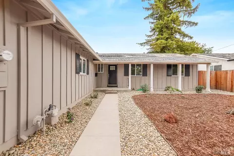 3342 Macleod St, Napa, CA 94558 photo 3