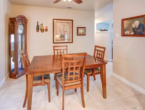 114 Lynn Ct, Vallejo, CA 94591 photo 6