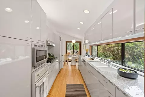2 Bay Tree Ln, Mill Valley, CA 94941 photo 10