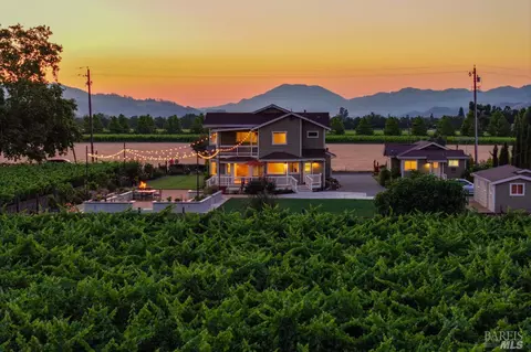 1211 Niebaum Ln, Rutherford, CA 94573