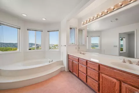 127 Chesapeake Dr, Vallejo, CA 94591 photo 26