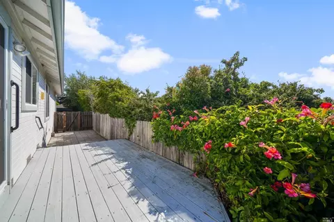 127 Chesapeake Dr, Vallejo, CA 94591 photo 40