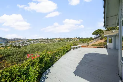 127 Chesapeake Dr, Vallejo, CA 94591 photo 39