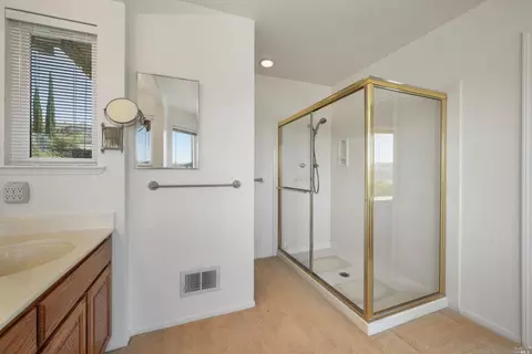 127 Chesapeake Dr, Vallejo, CA 94591 photo 28