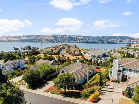 127 Chesapeake Dr, Vallejo, CA 94591 photo 7