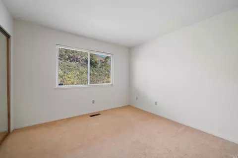 127 Chesapeake Dr, Vallejo, CA 94591 photo 29