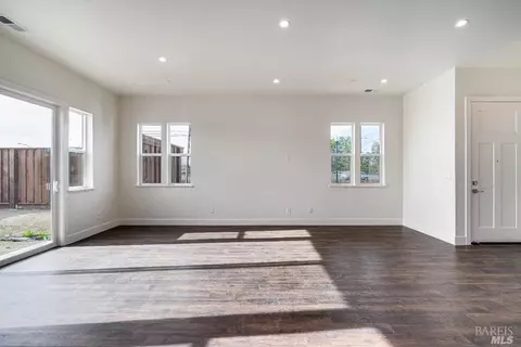1252 Atascadero Dr, Windsor, CA 95492 photo 10
