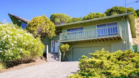 91 Cielo Dr, Greenbrae, CA 94904 photo 2