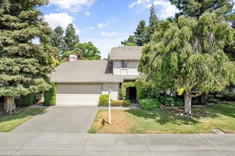 1350 Rose Way, Dixon, CA 95620 photo 4