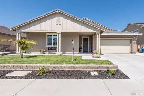 3006 Belden Ct, Vacaville, CA 95687