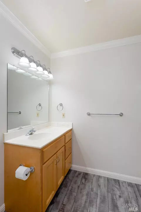 582 N State St, Ukiah, CA 95482 photo 22
