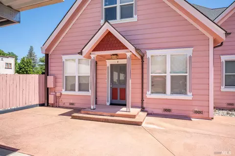 582 N State St, Ukiah, CA 95482 photo 5