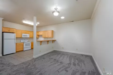 582 N State St, Ukiah, CA 95482 photo 11