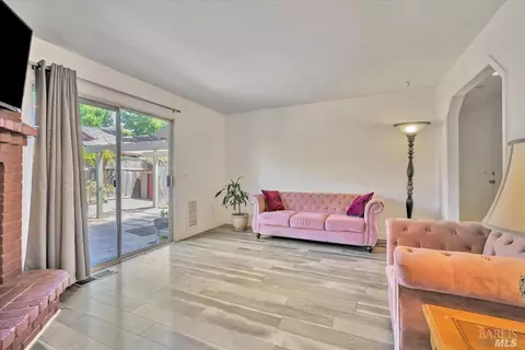 6168 Amie Dr, Windsor, CA 95492 photo 11