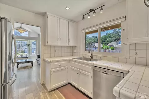 6168 Amie Dr, Windsor, CA 95492 photo 13