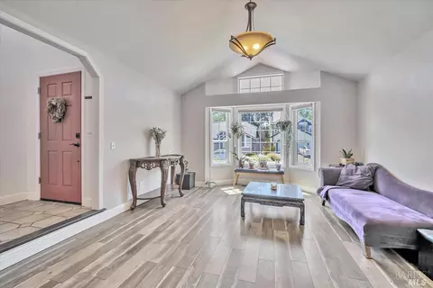 6168 Amie Dr, Windsor, CA 95492 photo 6