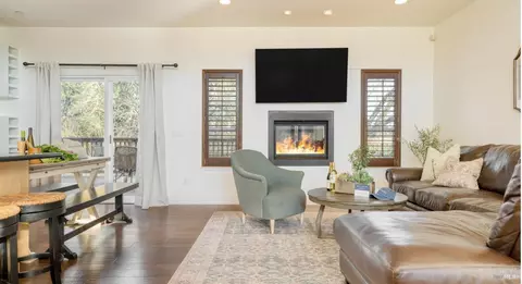 9746 Brooks Rd S, Windsor, CA 95492 photo 8